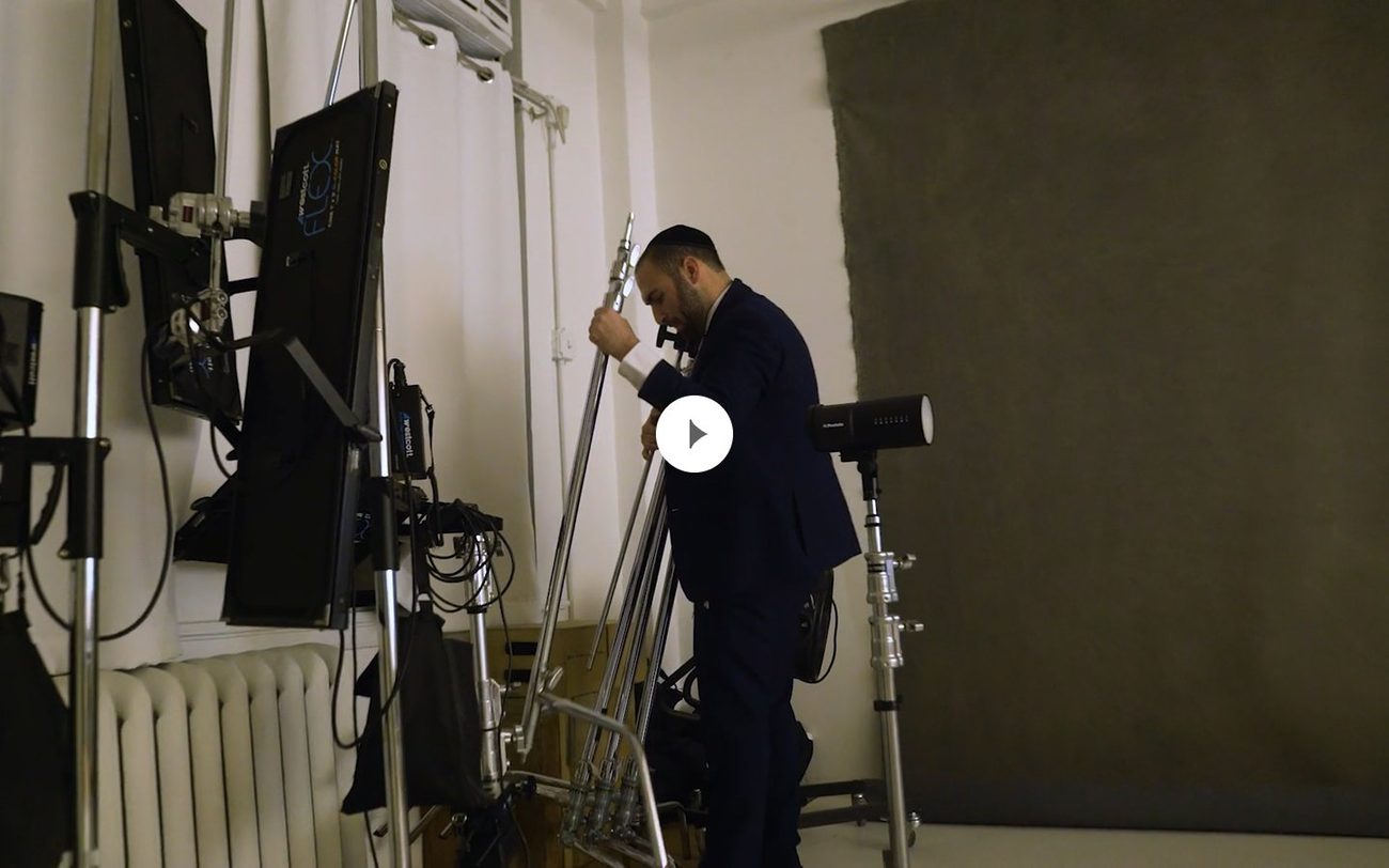 On set with LAIBEL